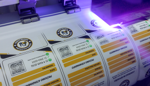 Impressão de rótulo UV - LPGRAFITES